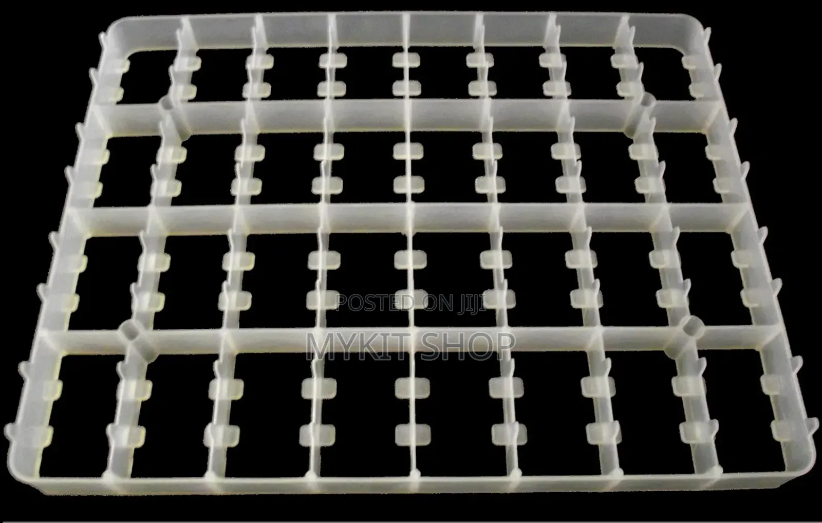 32 Hole Incubator Geese Tray