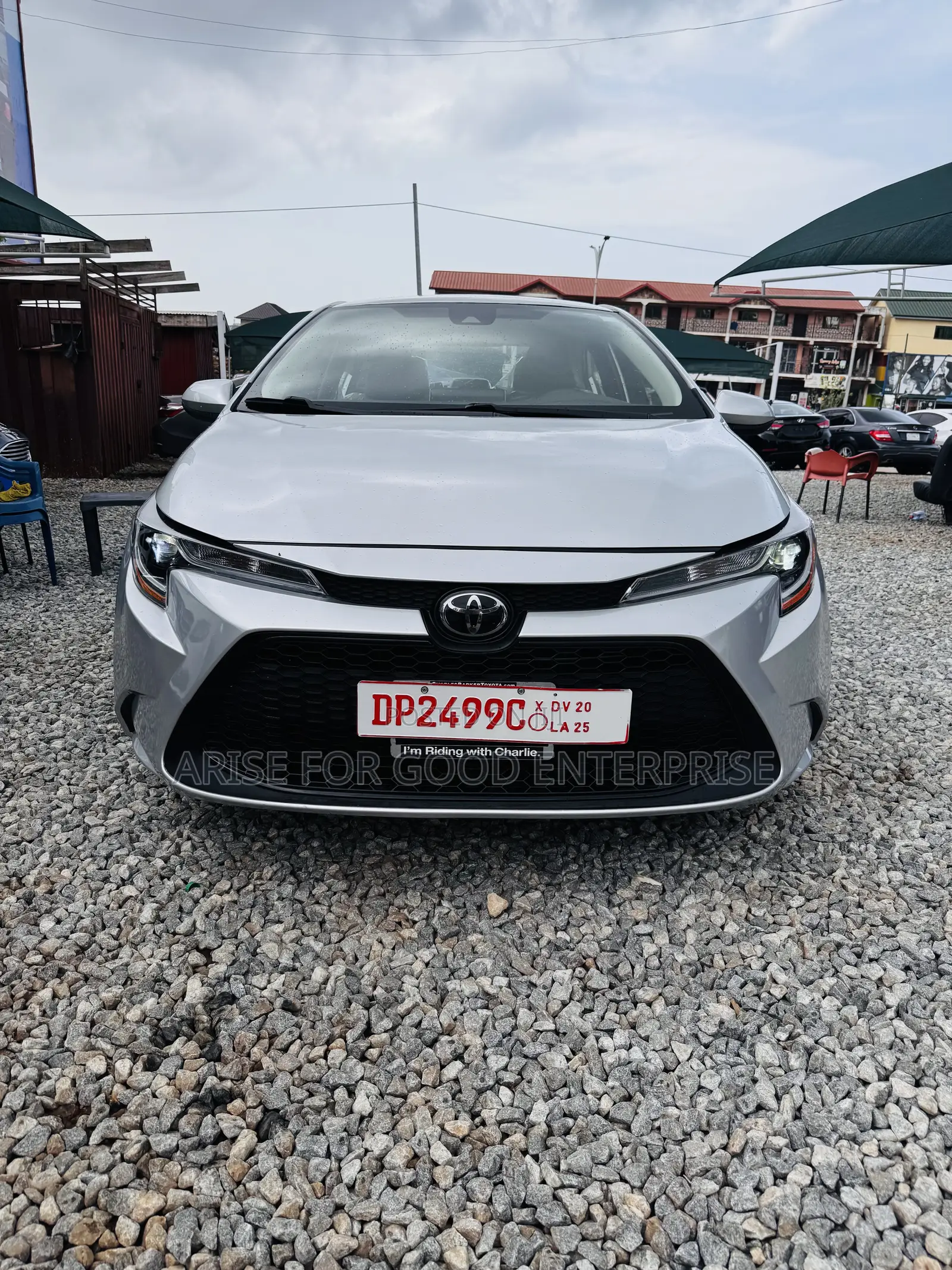 Toyota Corolla LE 2020 Silver