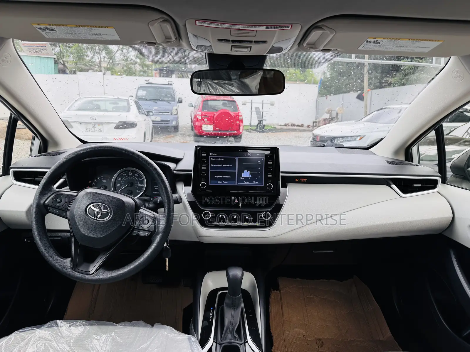 Toyota Corolla LE 2020 Silver