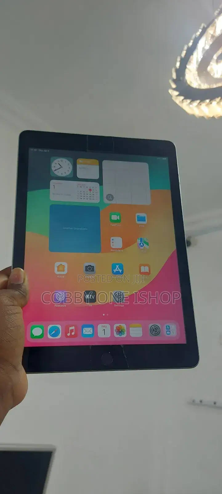 Apple iPad 9.7 32 GB Gray