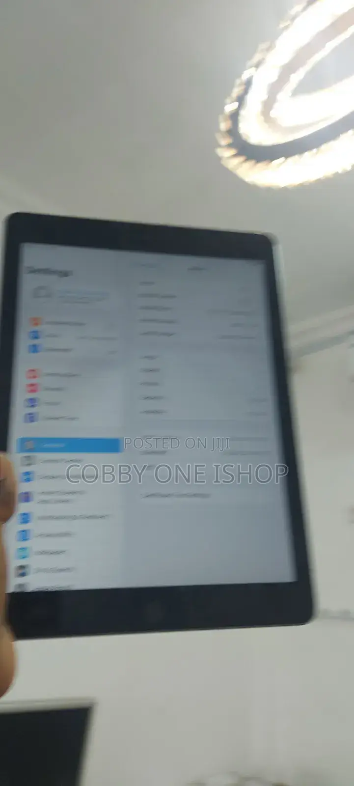 Apple iPad 9.7 32 GB Gray