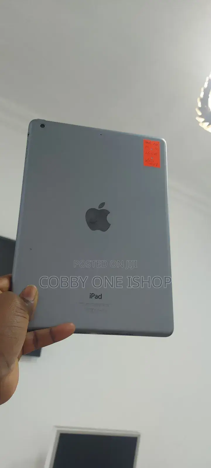 Apple iPad Air 16 GB Gray