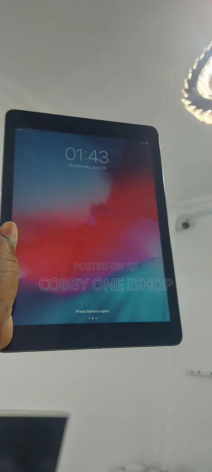 Apple iPad Air 16 GB Gray
