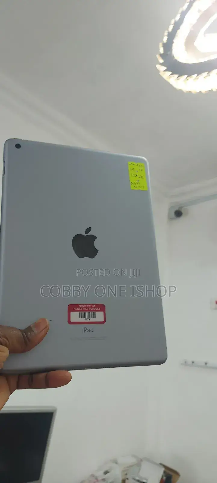 Apple iPad 9.7 128 GB Gray