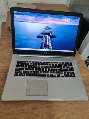 Photo - Laptop Dell Inspiron 17 5000 16GB Intel Core I7 SSD 512GB