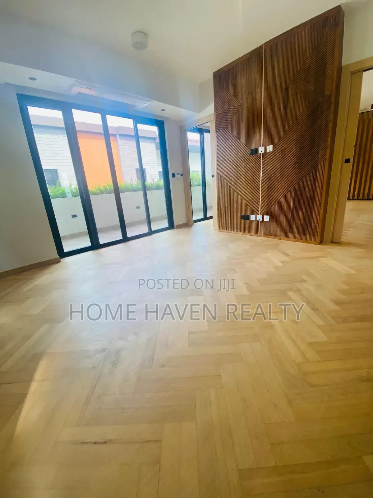 3bdrm Townhouse / Terrace in Airport Residentials for rent