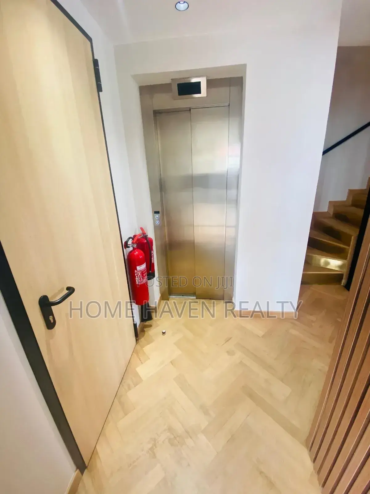 3bdrm Townhouse / Terrace in Airport Residentials for rent