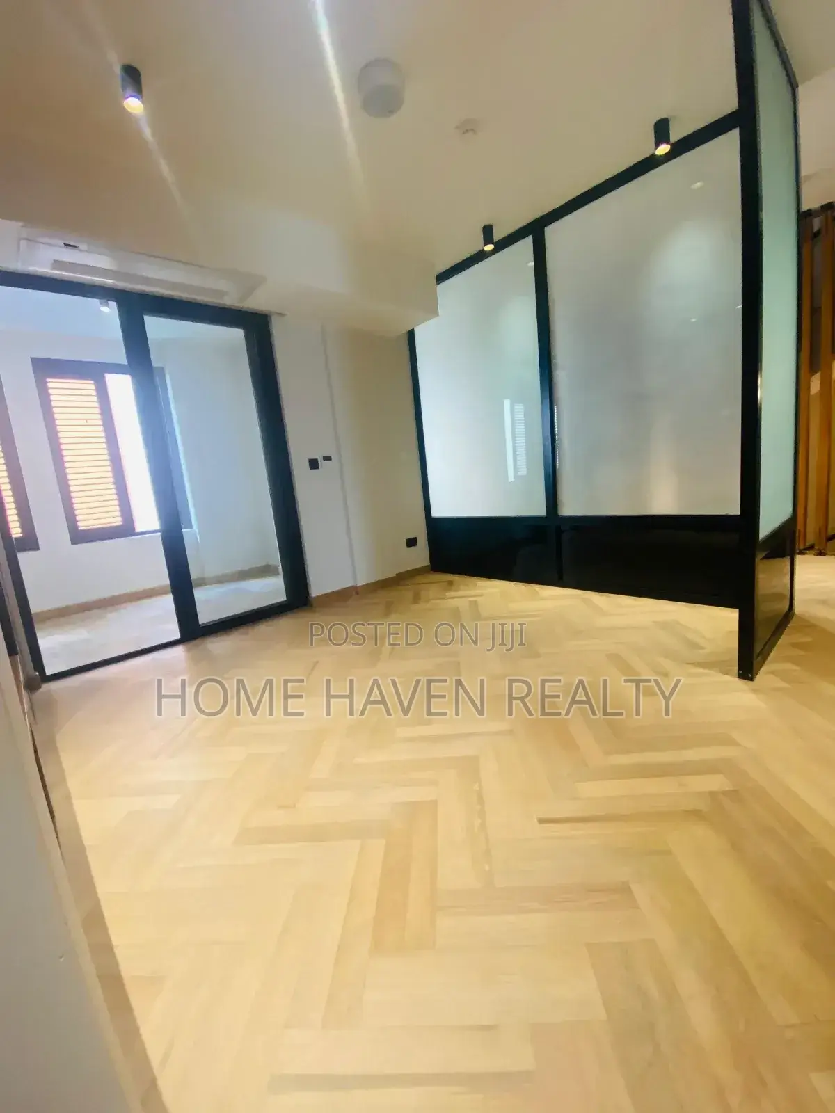 3bdrm Townhouse / Terrace in Airport Residentials for rent