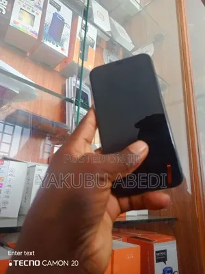 Apple iPhone 11 64 GB Black
