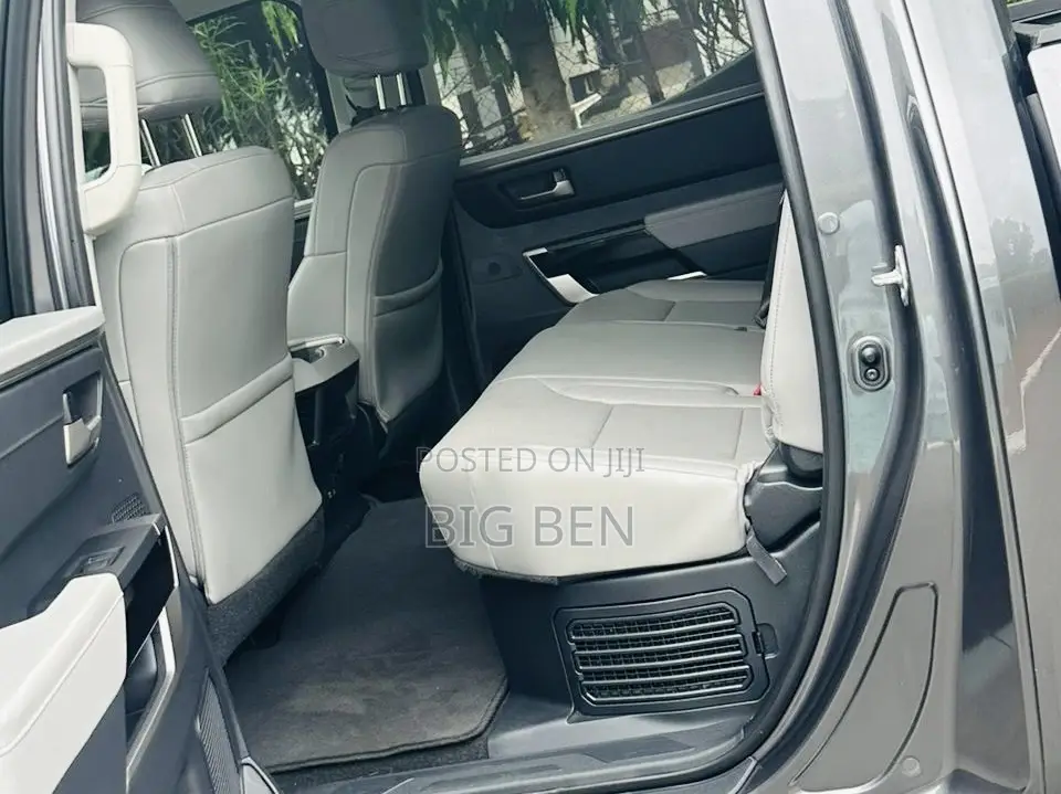 Toyota Tundra Limited Double Cab 6.5' Bed 2023 Gray