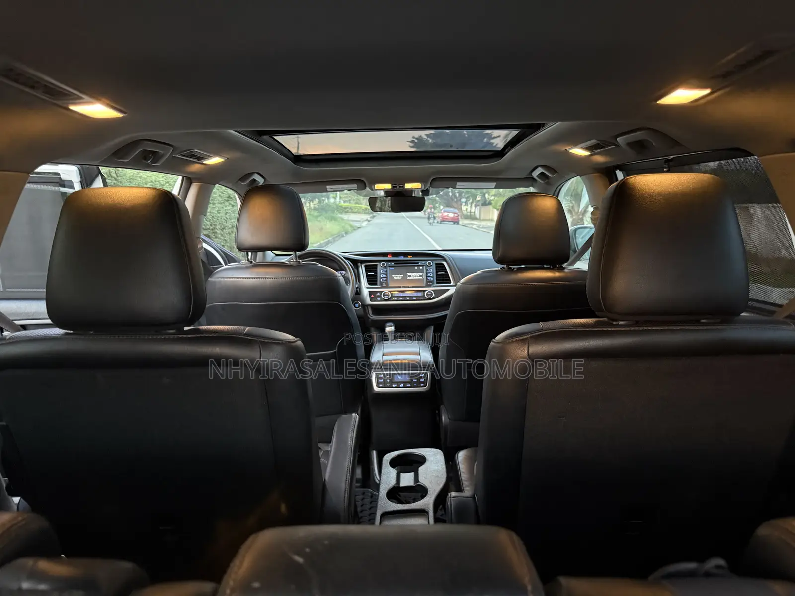 Toyota Highlander Limited 4dr SUV AWD (3.5L 6cyl 6A) 2015 White