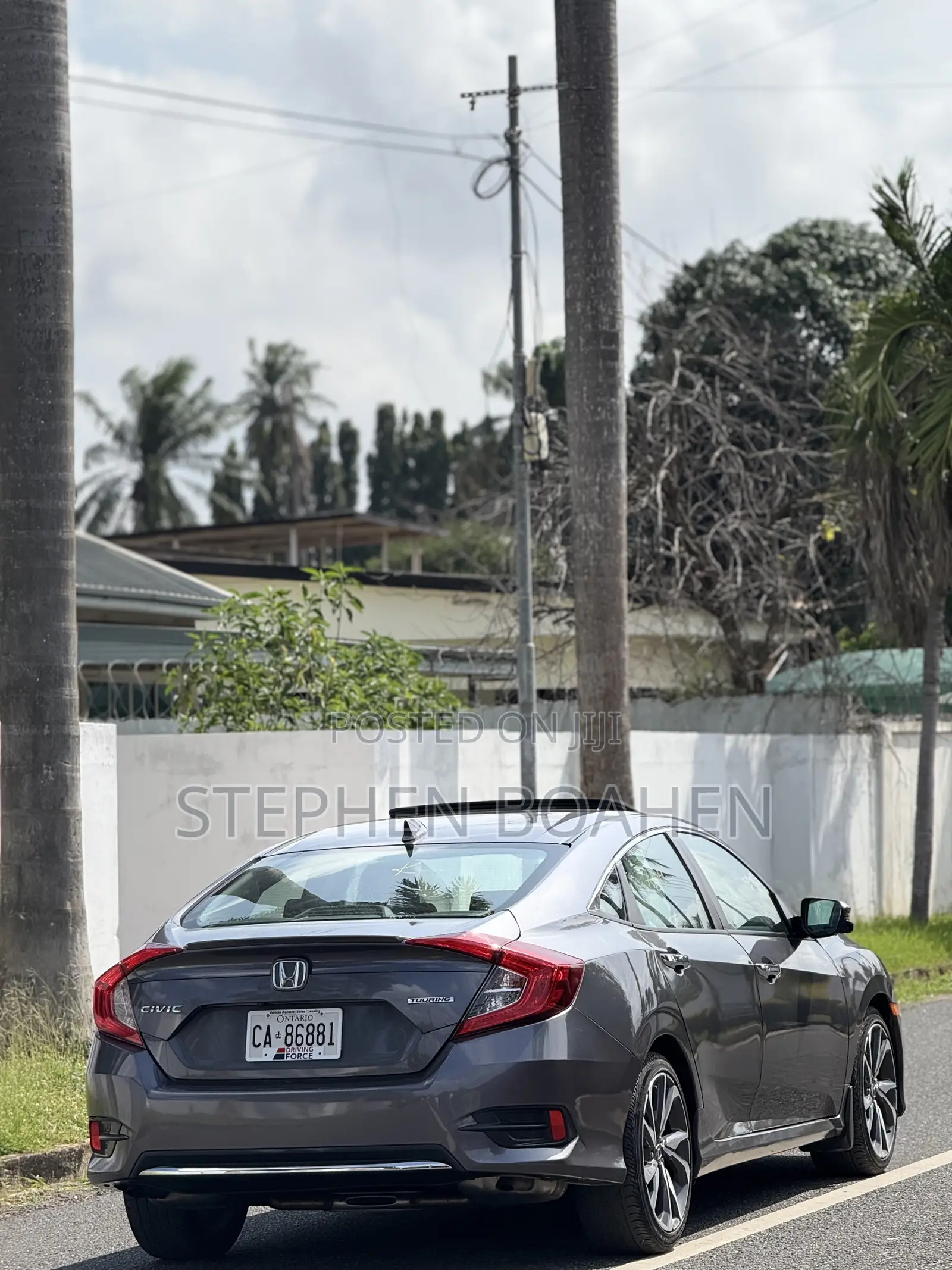 Honda Civic Touring Sedan 2019 Gray