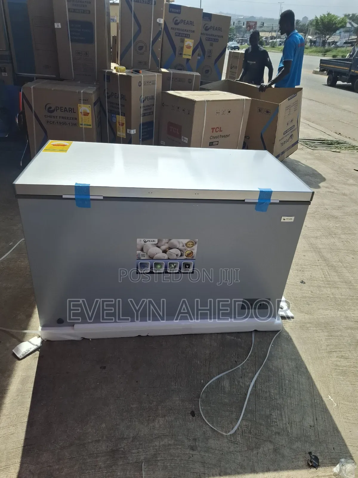 Original Pearl Chest Freezer 380 Litres Fresh in Box for Sal