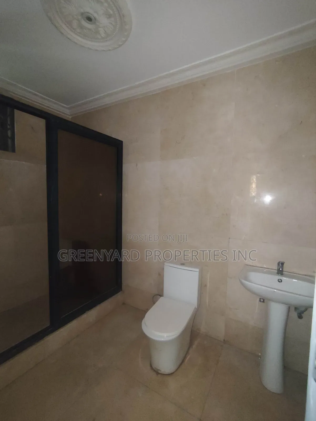 5bdrm House in Trinity, East Legon for rent