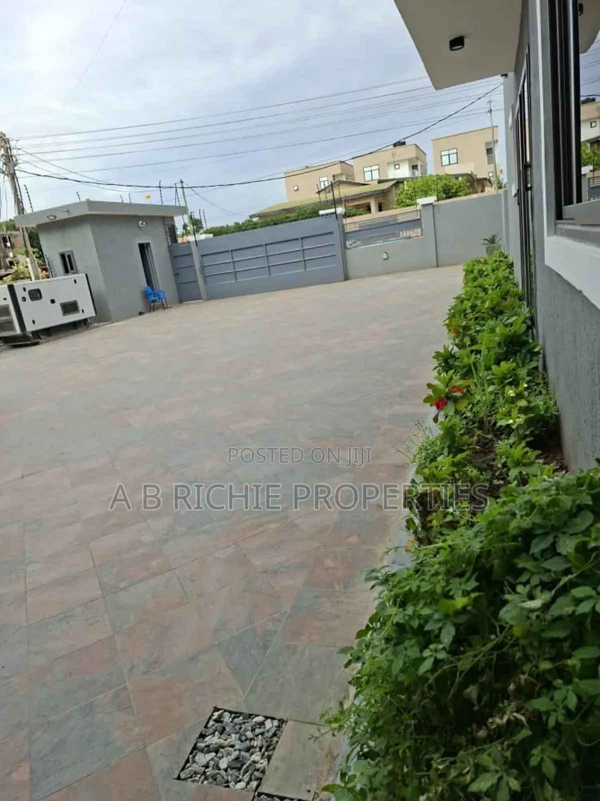2bdrm Apartment in Ab Richie Properties, West Legon for rent