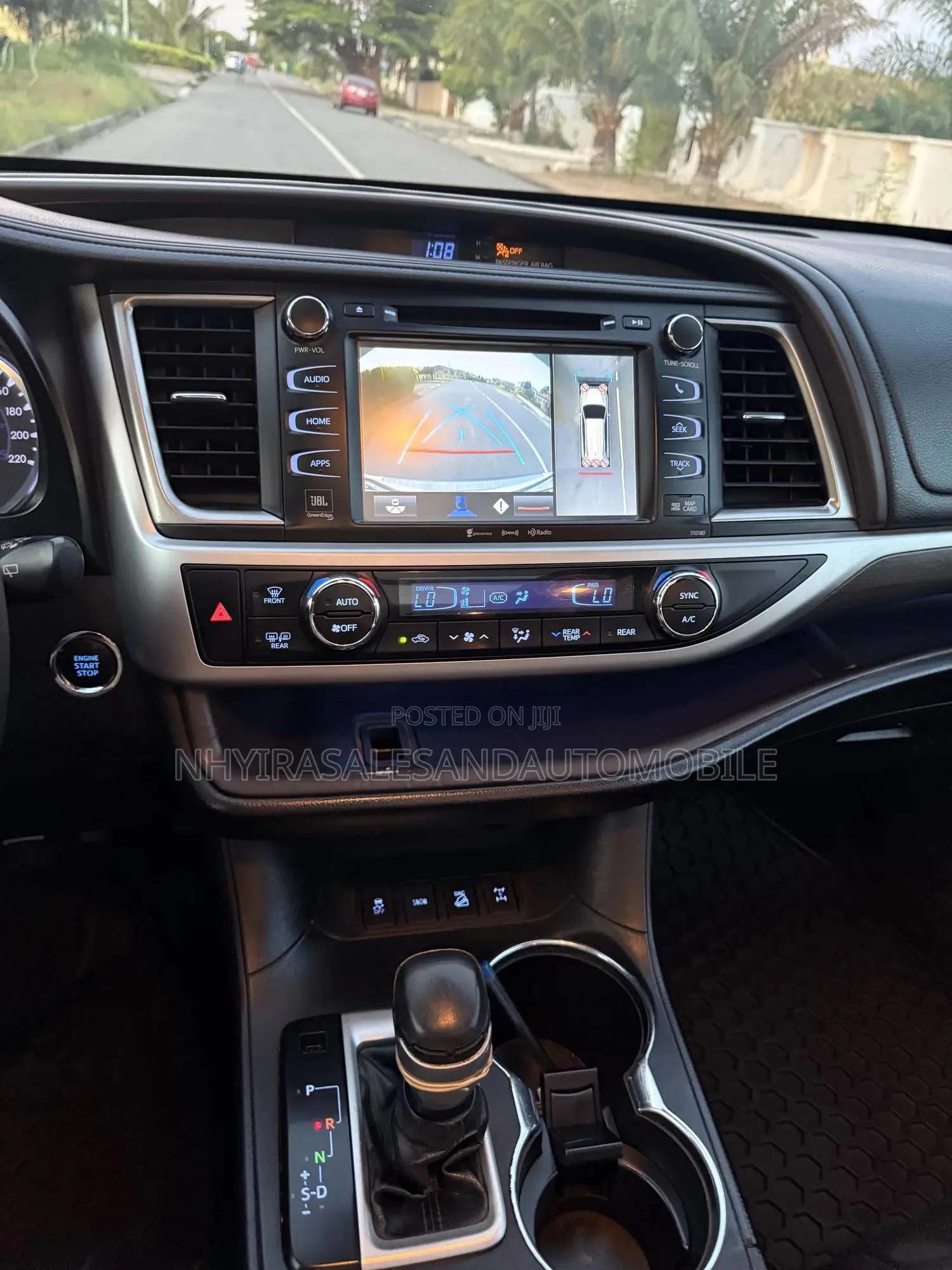 Toyota Highlander Limited 4dr SUV AWD (3.5L 6cyl 6A) 2015 White