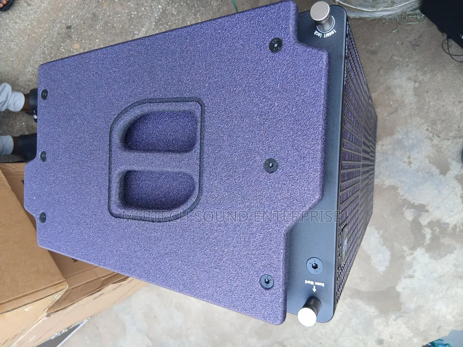 Array Speaker ( RCF '12 Inches)