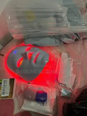 Face Mask Photodynamic Therapy Skin Mouisture