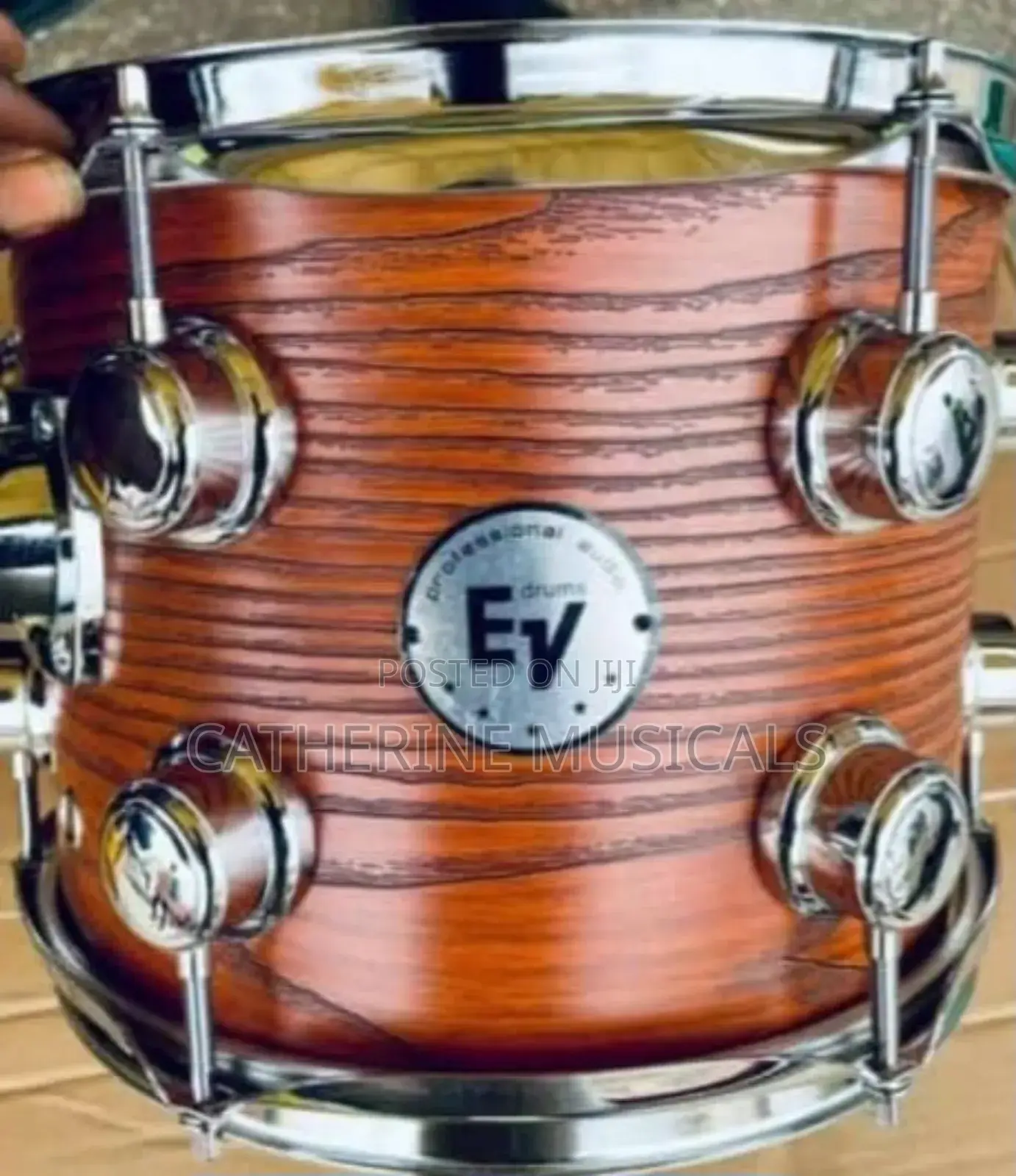 Ev 5- Piece Drums Set