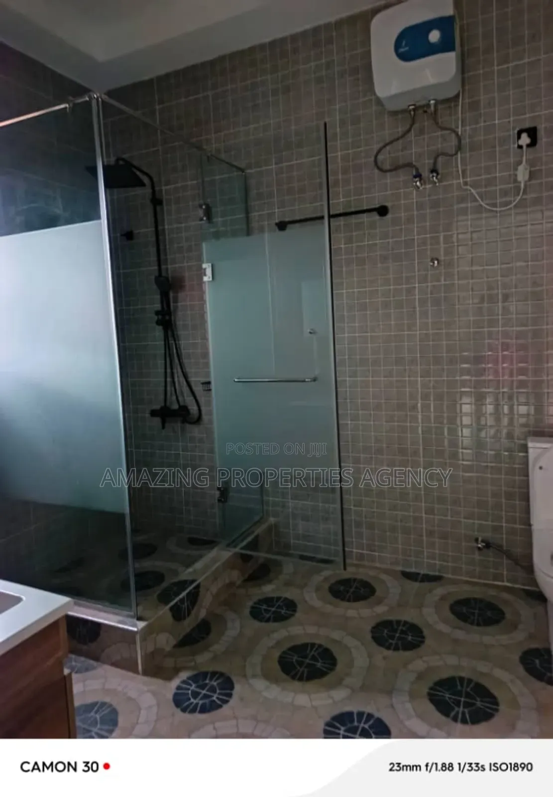 5bdrm House in Spintex, Tema Metropolitan for rent
