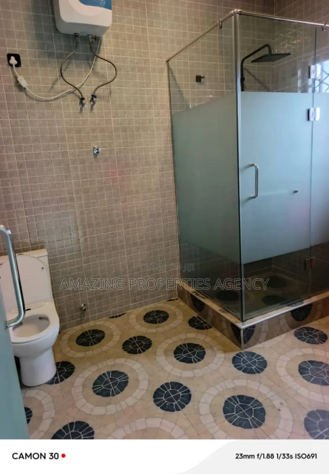 5bdrm House in Spintex, Tema Metropolitan for rent