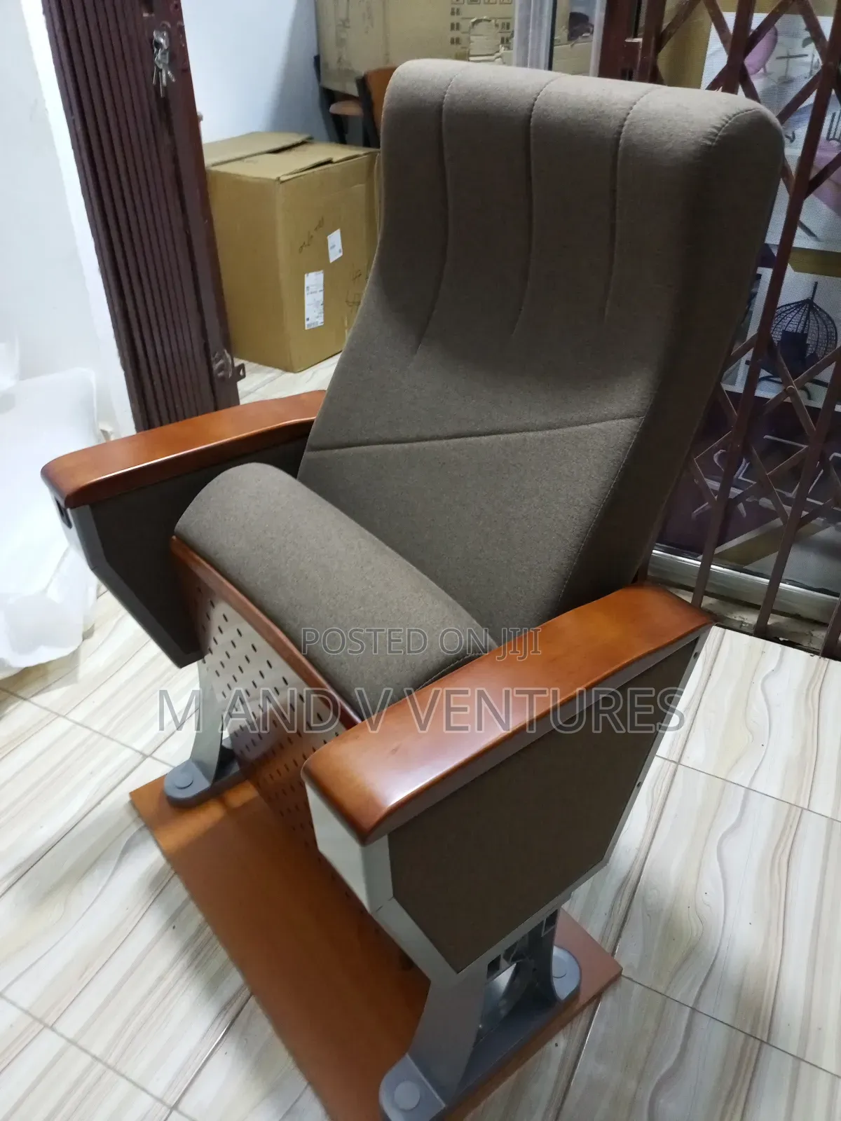 Classic Auditorium Chair Comfortable Pre-Order
