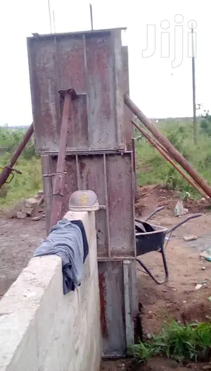 Pillar/Columns/Formwork /Concrete/Slabs/Accra/Decking/Woods