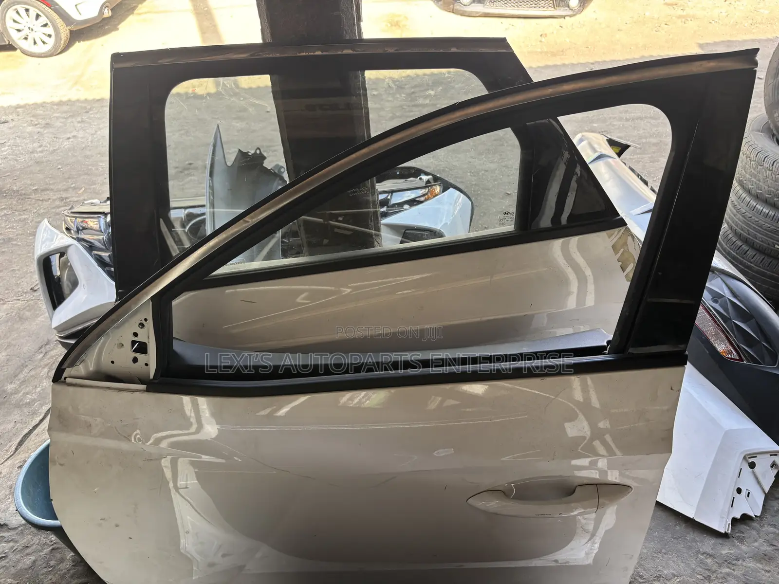 Hyundai Tucson 2021-2024 Doors Available
