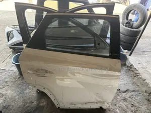 Hyundai Tucson 2021-2024 Doors Available
