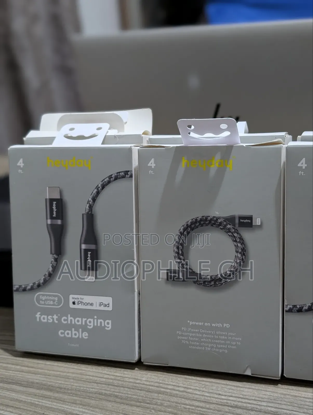 Heyday 4' Ft Lightning to Usb-C Braided Fast Charging Cable