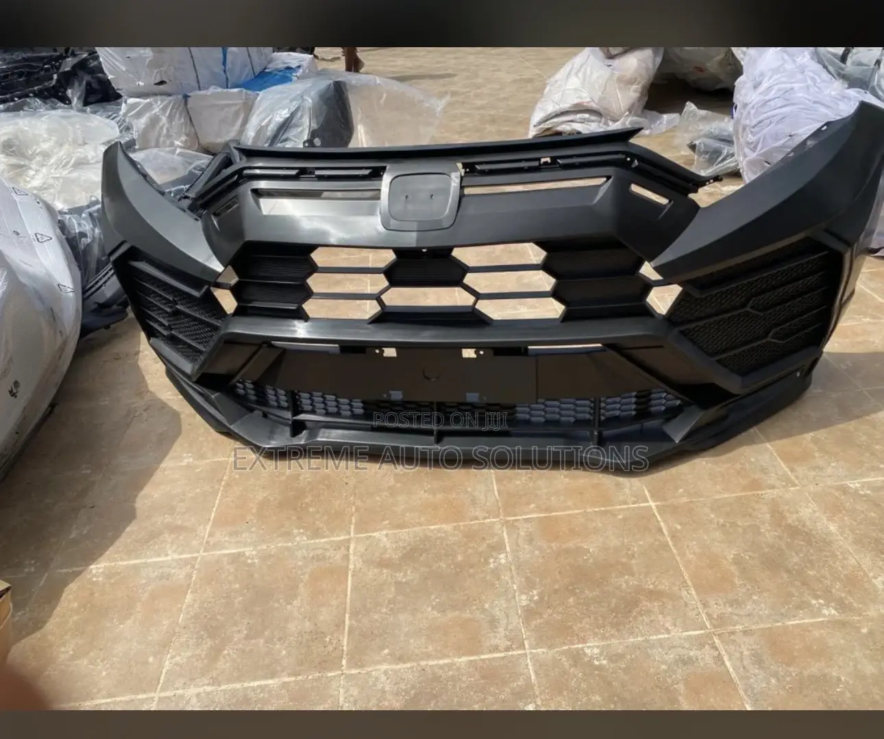 Honda Crv 2017 - 2020 Lambo Urus Front Bumper