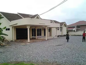 4bdrm House in E A Properties, Frafraha for sale