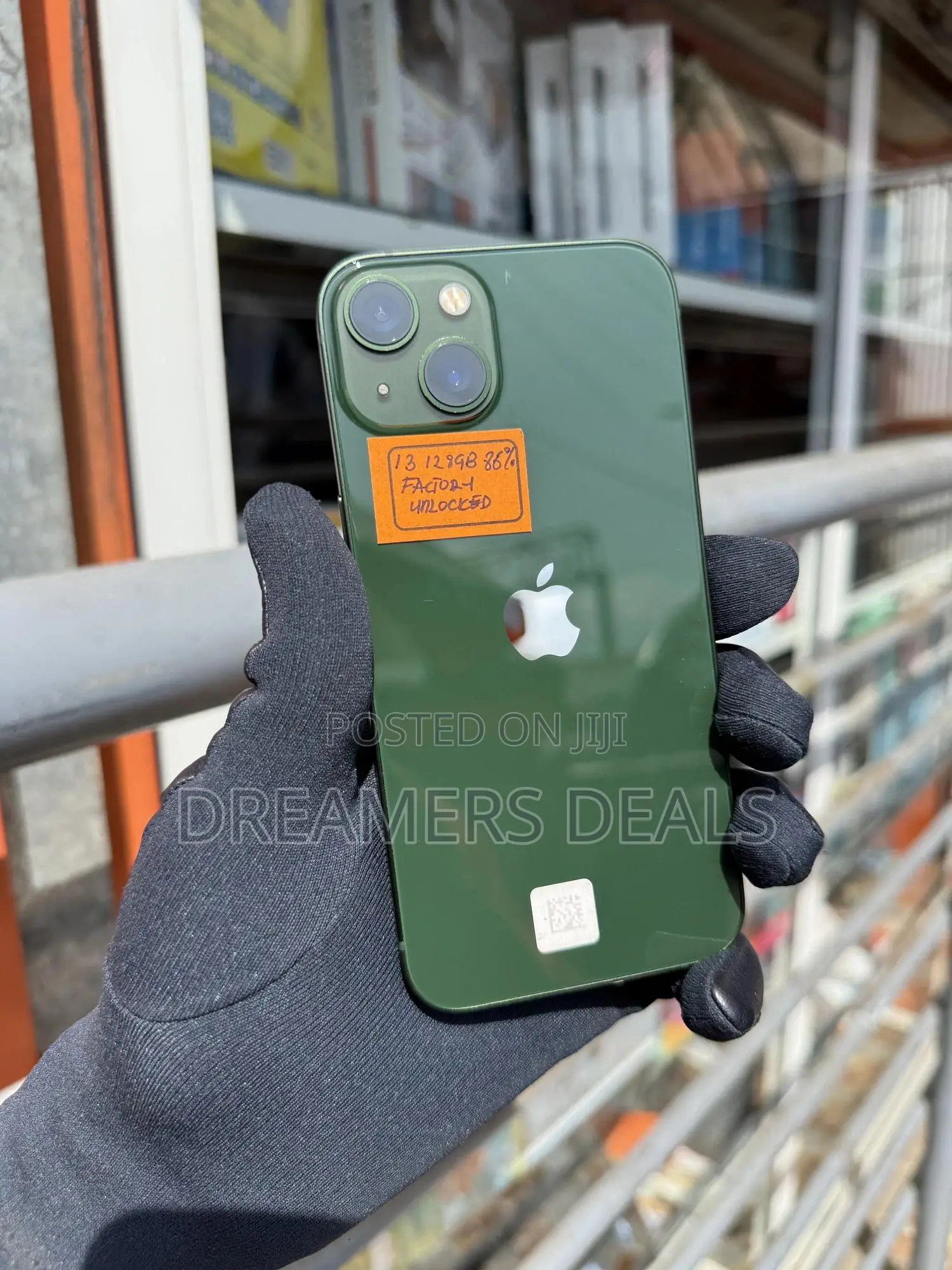 Apple iPhone 13 128 GB Green