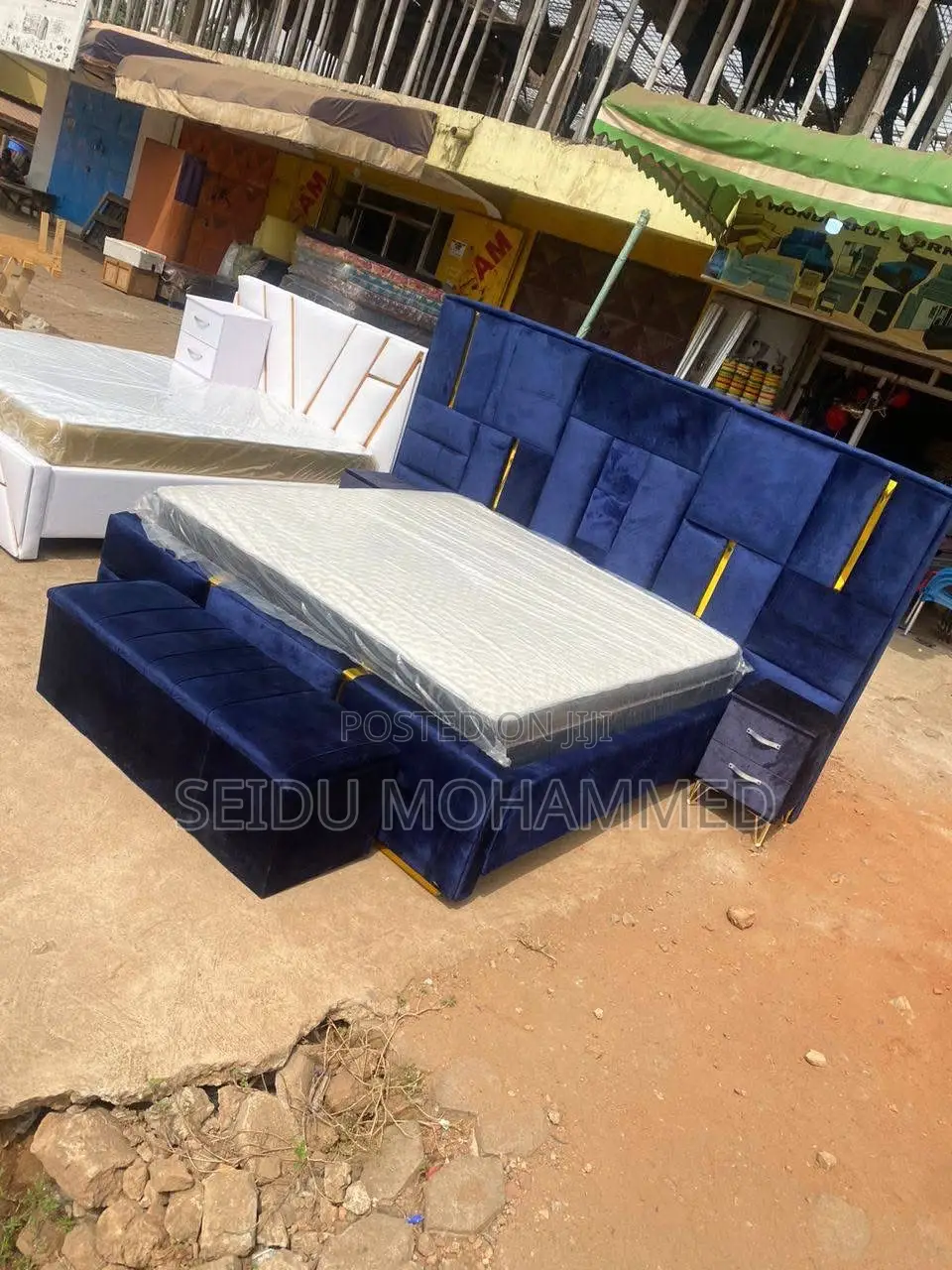 Design Bed Frame With Mattress and 2 Side Withdrawal and Ottoman