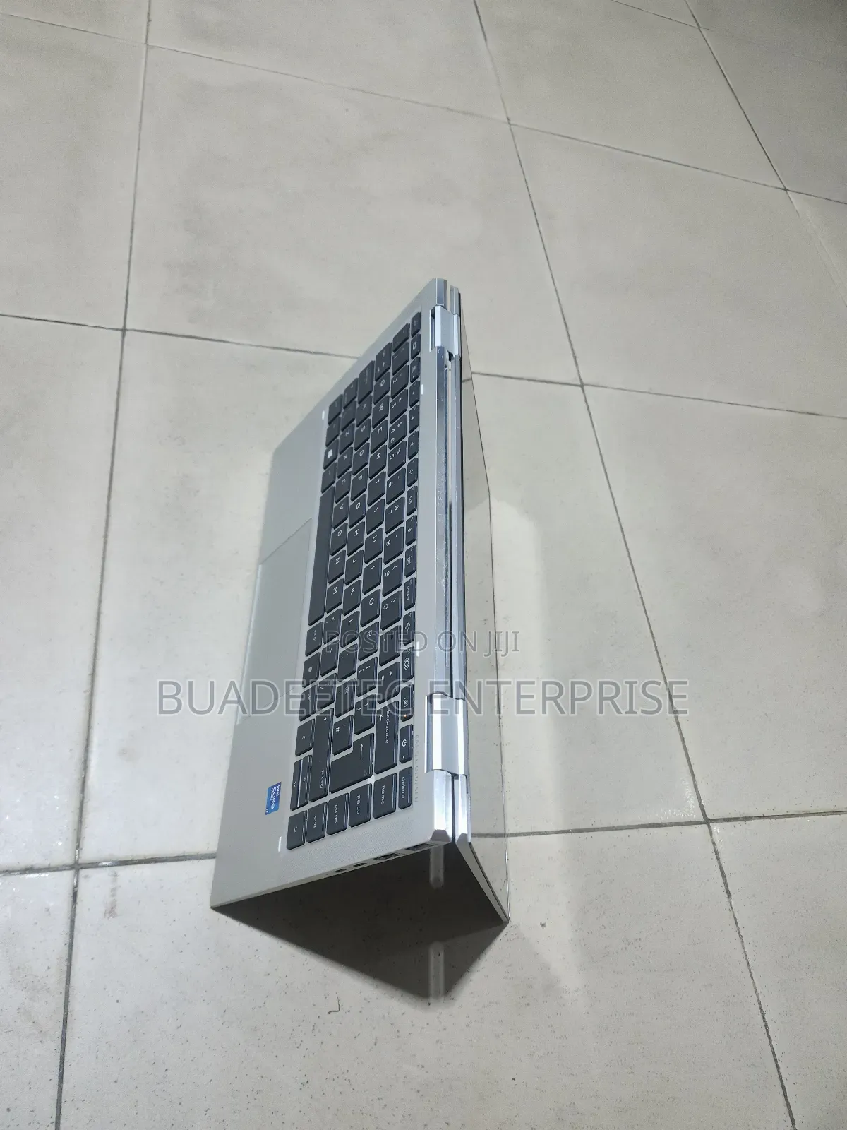 Laptop HP EliteBook 1040 G8 32GB Intel Core i7 HDD+SSD 512GB