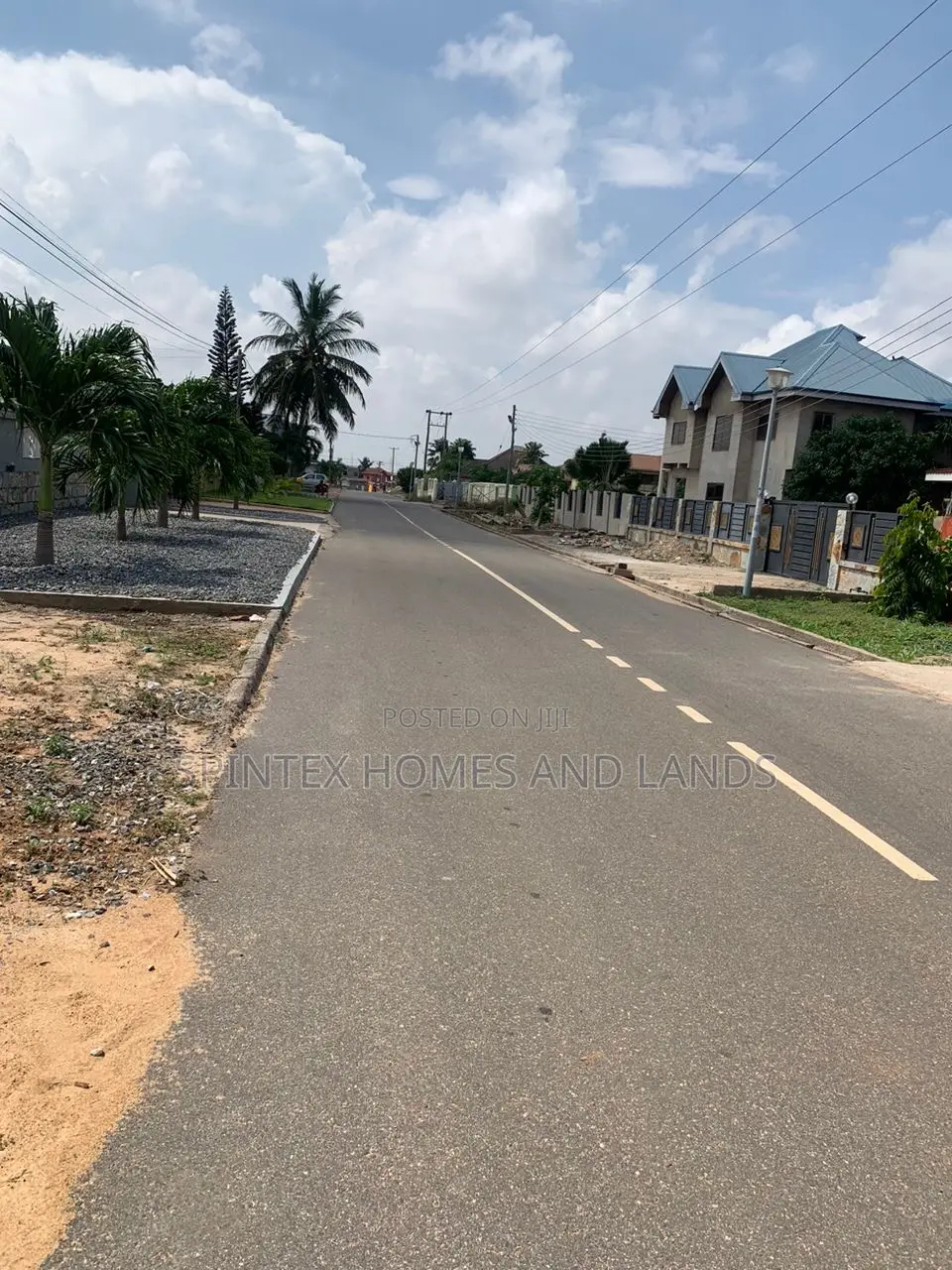 One Plot for Sale in Spintex HFC Estate Size 70/100