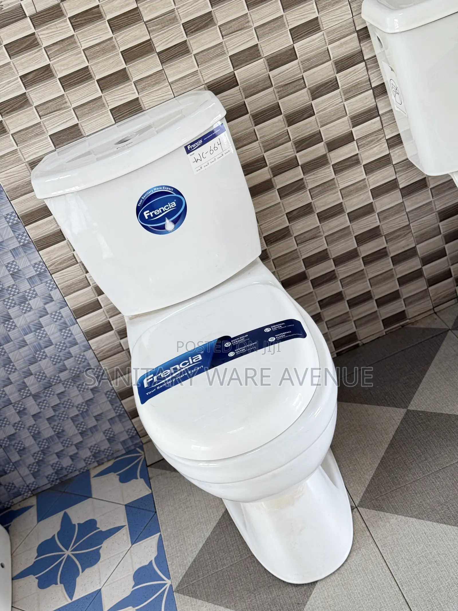Water Closet _ Big Tank Toilet