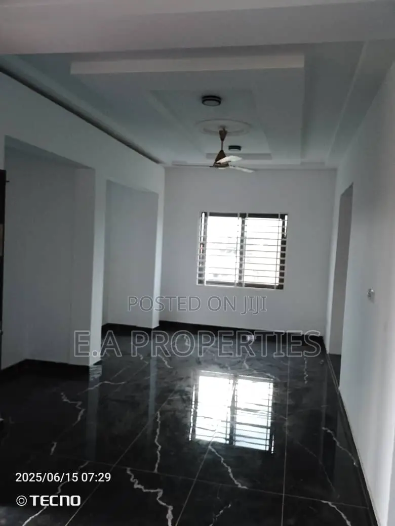 4bdrm House in E A Properties, Frafraha for rent