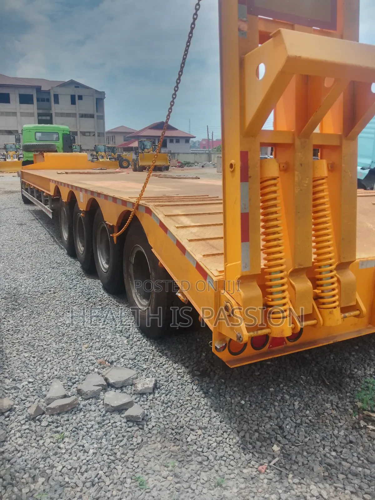 Brand New 4axle and 3 Axle Lowbed Trailer for Sale 70, Tons