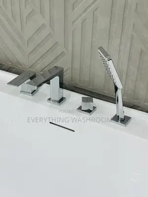 White Bathtub_ceramic Bathtub_straight Bath With Accessories