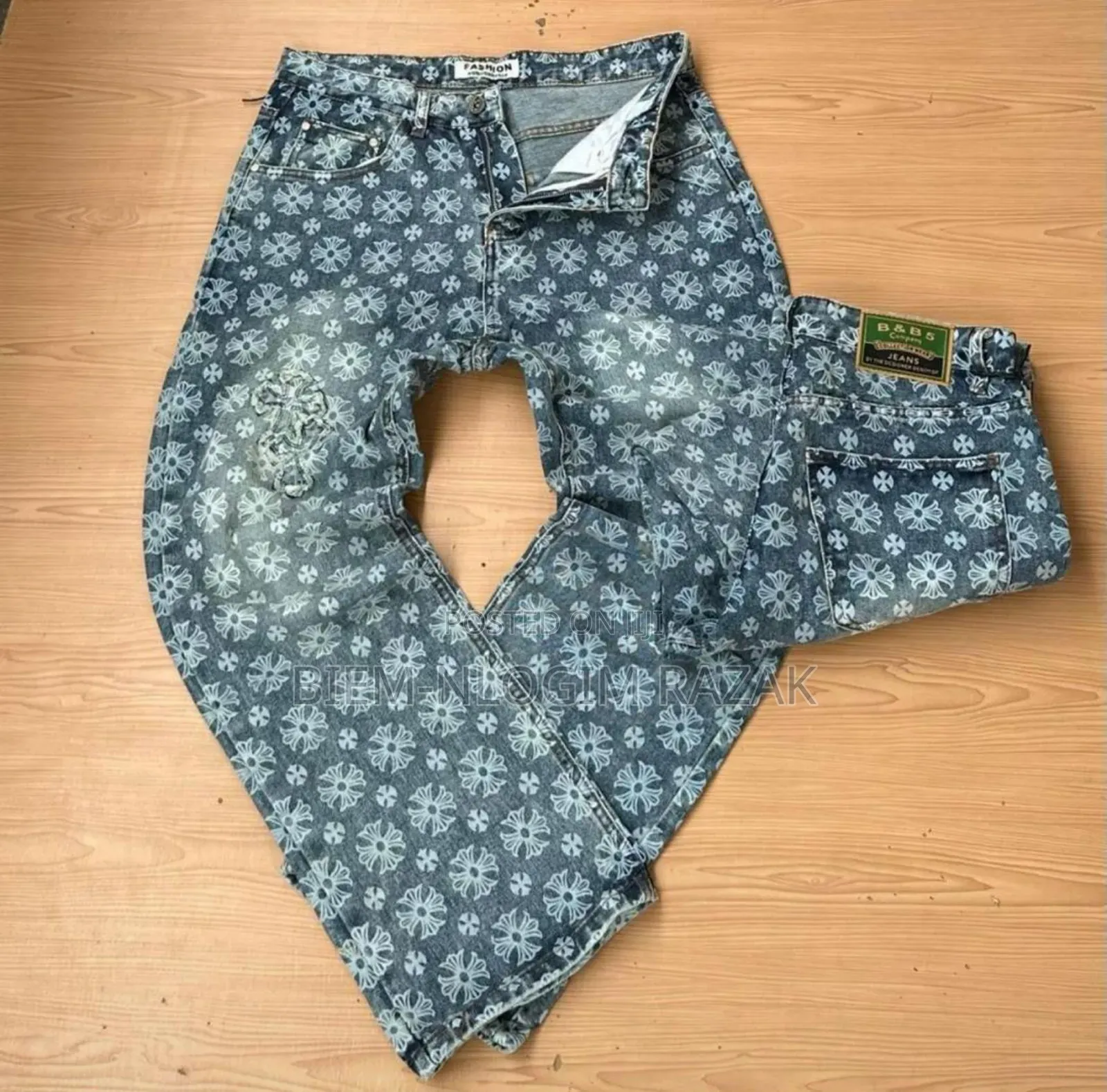 High Quality Baggy Jeans Available in Stock