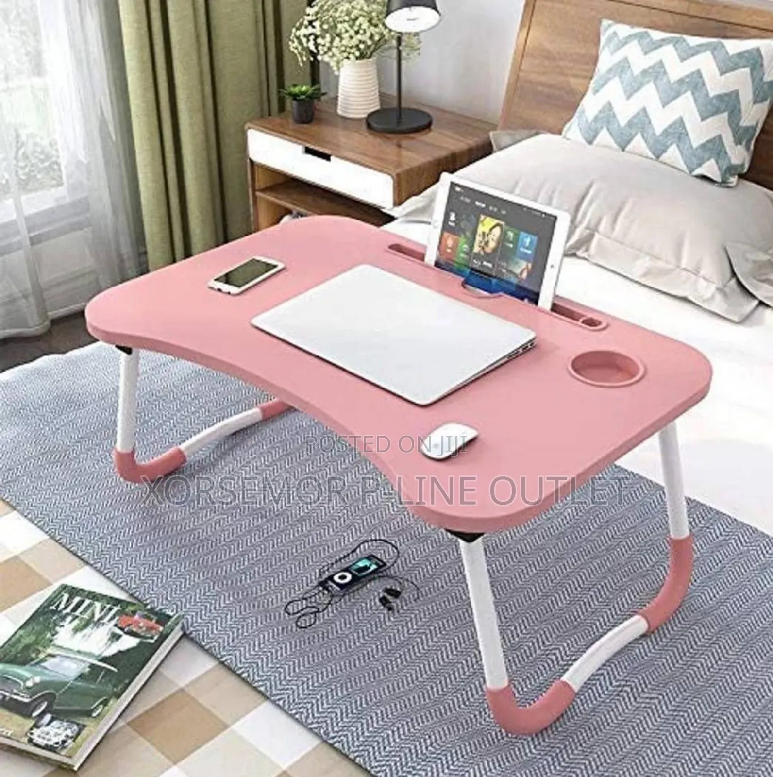 Mimi Study Table