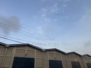 Warehouse in Spintex for Rent