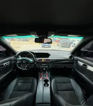 Mercedes-Benz C250 2013 Black