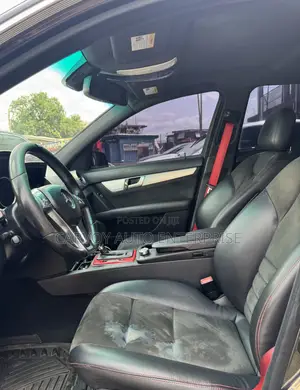 Mercedes-Benz C250 2013 Black