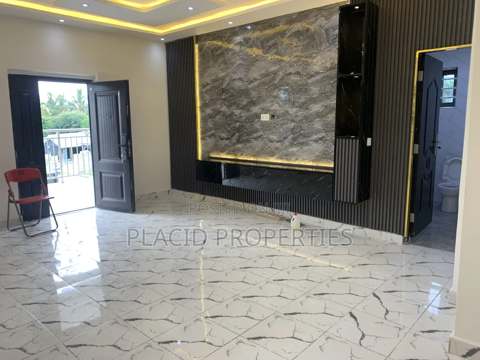 3bdrm Apartment in Haatso,Accra for rent
