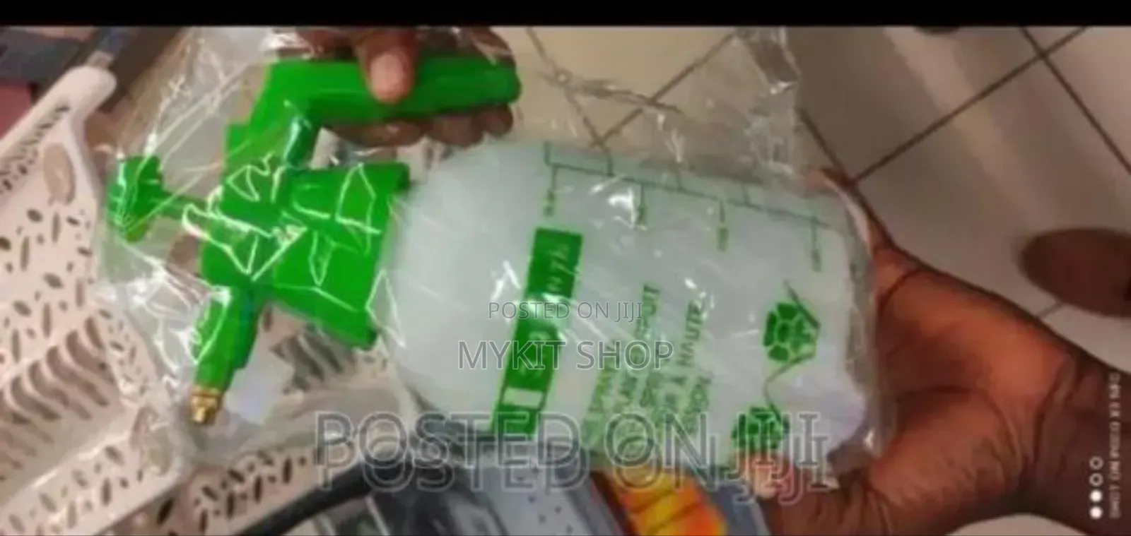 1.5l Spray Bottle