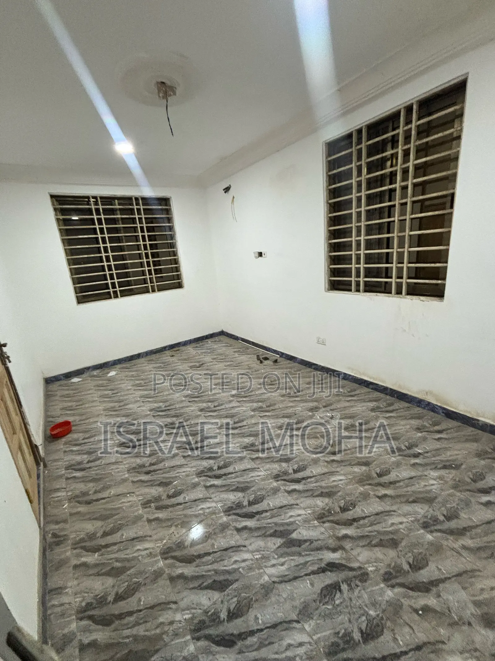 2bdrm Apartment in Lakeside for rent