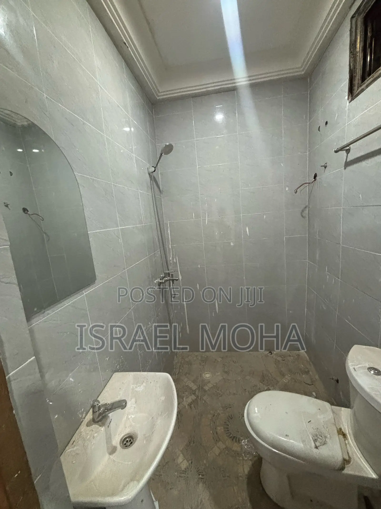 2bdrm Apartment in Lakeside for rent