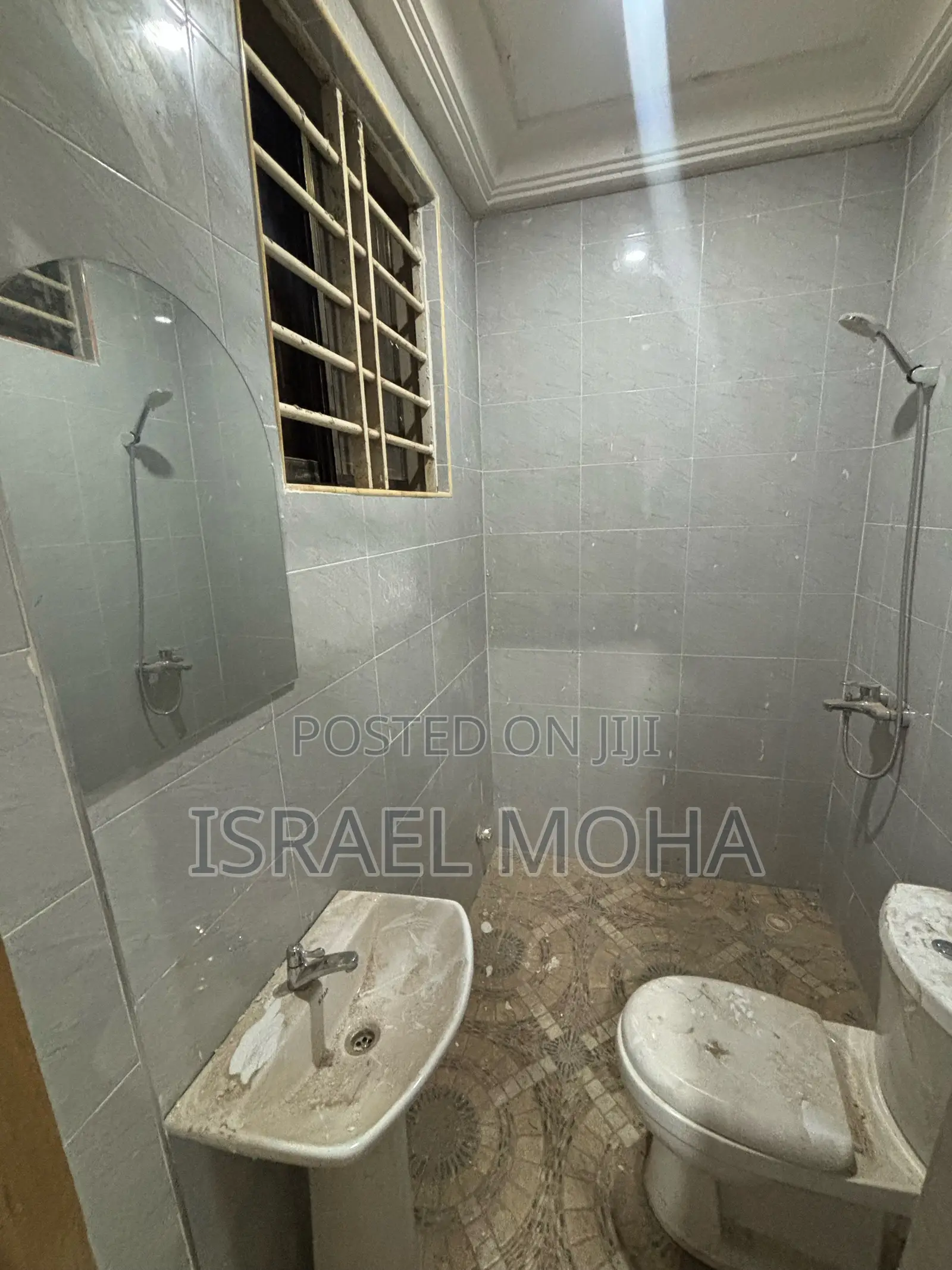 2bdrm Apartment in Lakeside for rent